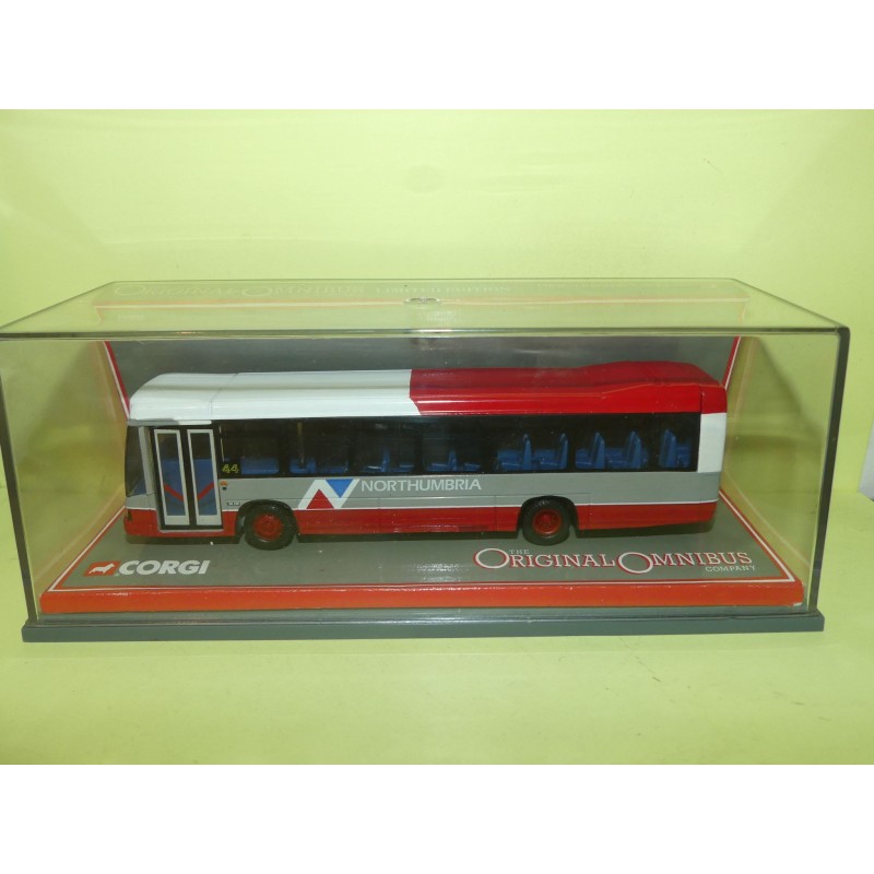 CAR BUS OPTARE DELTA NORTHUMBRIA CORGI 42902 1:76