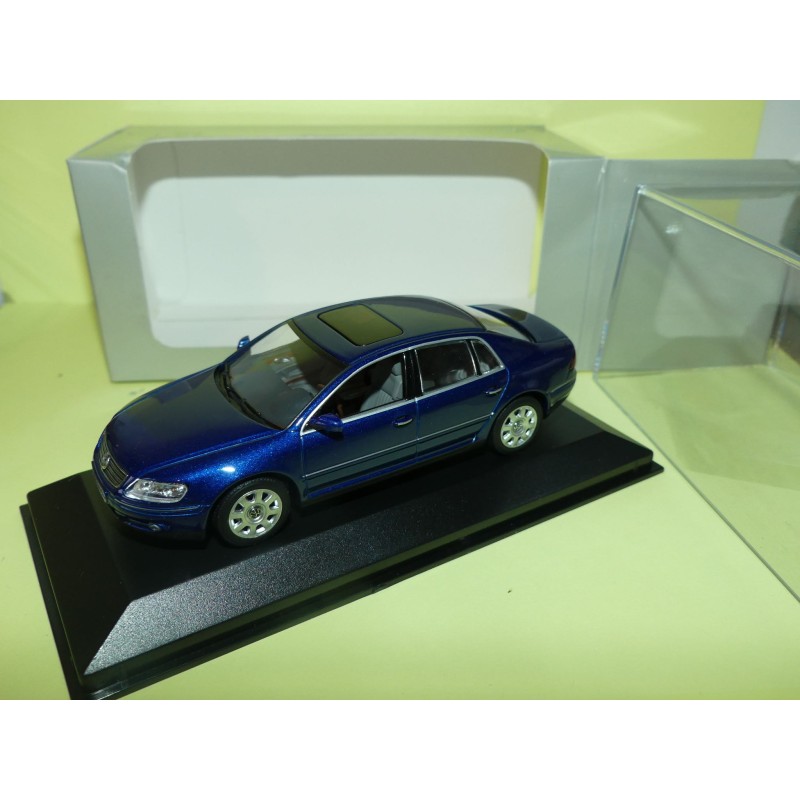 VW PHAETON Bleu MINICHAMPS 1:43