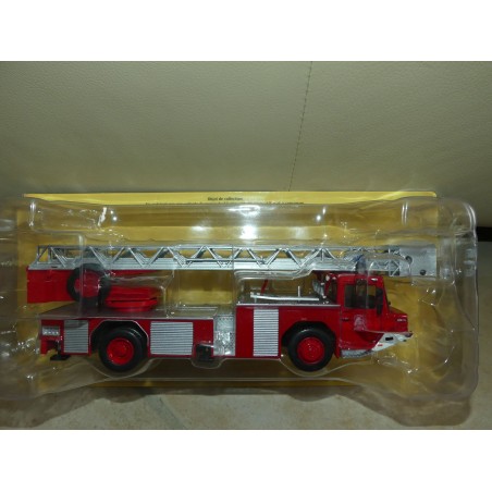 CAMION POMPIERS N°070 MAGERUS IVECO ECHELLE PIVOTANTE IXO PRESSE 1:43
