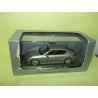 PORSCHE PANAMERA I TURBO Gris clair MINICHAMPS 1:43 contreboite abimÃ©e