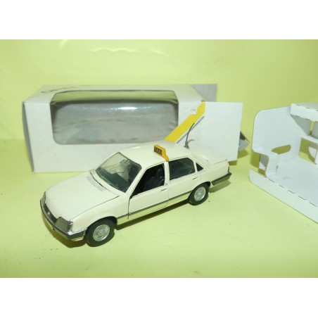 OPEL REKORD TAXI GAMA 1:43