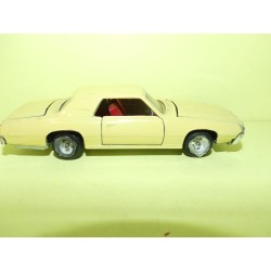 FORD THUNDERBIRD Bordeaux INTER-CARS 105 1:43 sans boite