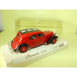 CITROEN TRACTION 15CV 18-VII AMSTERDAM 1984 sur base SOLIDO 1:43