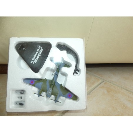 AVION BOMBARDIERS DE HAVILLAND DH-98 MOSQUITO ATLAS 1:144