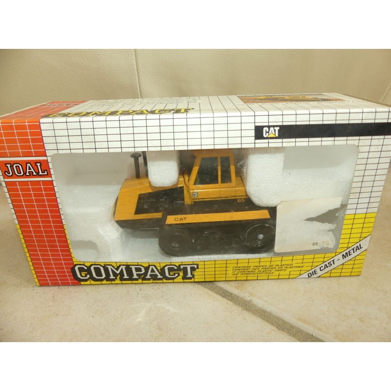 TRACTEUR CAT CHALLENGER 65  JOAL 233 1:50