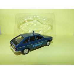 RENAULT 30 GENDARMERIE NOREV pour HACHETTE  1:43 sous coque