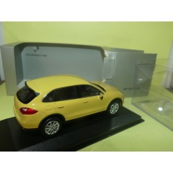 PORSCHE CAYENNE S Type 958 2010 Jaune MINICHAMPS 1:43
