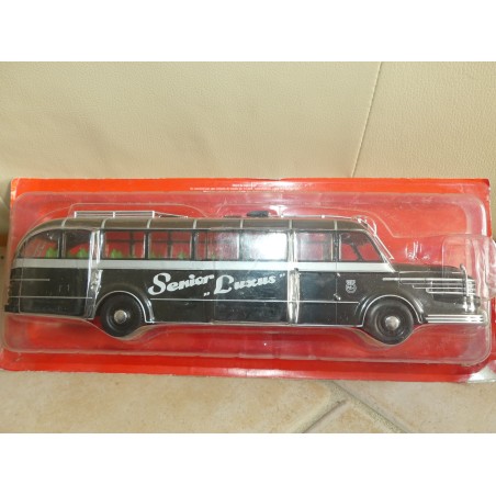 AUTOBUS ET AUTOCARS N°33 KRUPP-TITAN SW080 1951 IXO PRESSE 1:43