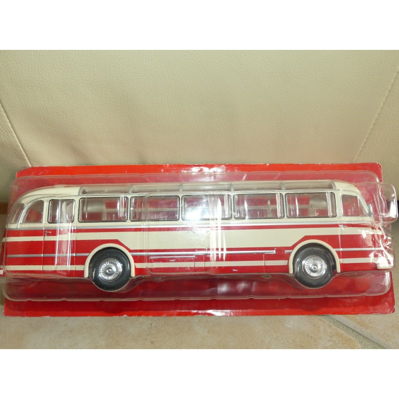 AUTOBUS ET AUTOCARS NÂ°72 BUSSING 5000TU 1951 ALLEMAGNE HACHETTE 1:43