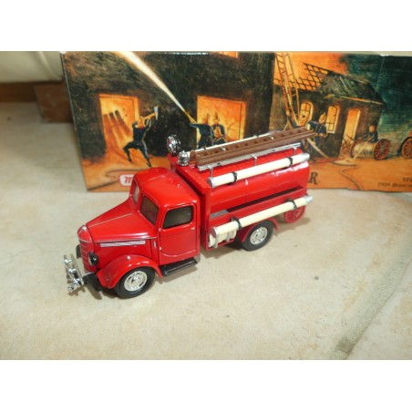 BEDFORD TANKER FIRE ENGINE 1939 POMPIERS MATCHBOX YFE04 1:43 dÃ©faut