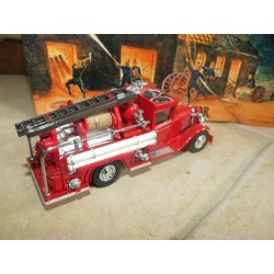 FORD MODEL AA FIRE ENGINE 1932 POMPIERS MATCHBOX YFE06-M 1:43