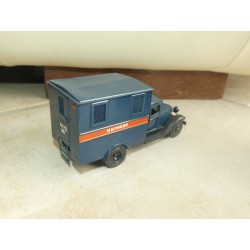 CAMION FORD AA GAZ POLICE RUSSE PRISON VAN 1:43