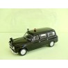 PEUGEOT 403 GENDARMERIE NOREV 1:43 sous coque