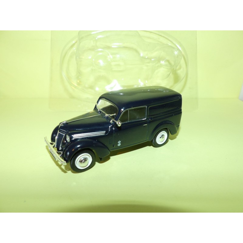 RENAULT JUVAQUATRE TOLE GENDARMERIE NOREV pour HACHETTE  1:43 sous coque