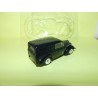 RENAULT JUVAQUATRE TOLE GENDARMERIE NOREV pour HACHETTE  1:43 sous coque