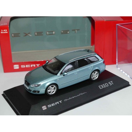 SEAT EXEO ST Bleu IXO 1:43