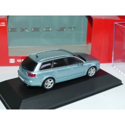 SEAT EXEO ST Bleu IXO 1:43