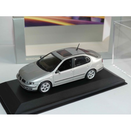 SEAT TOLEDO VS 1999 Gris MINICHAMPS 1:43