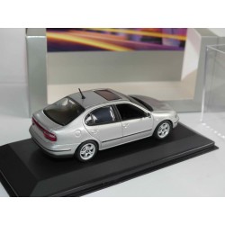 SEAT TOLEDO VS 1999 Gris MINICHAMPS 1:43
