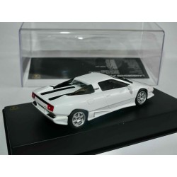 LAMBORGHINI P140 1988 Blanc IXO PRESSE 1:43