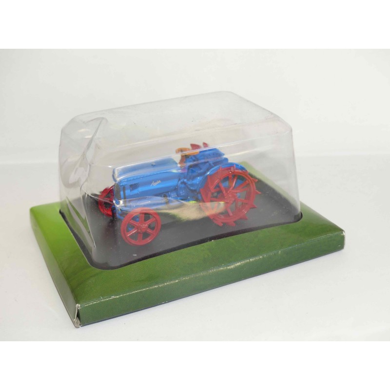 TRACTEUR N°008 AUSTIN BO28 1926 UNIVERSAL HOBBIES 1:43 sous coque