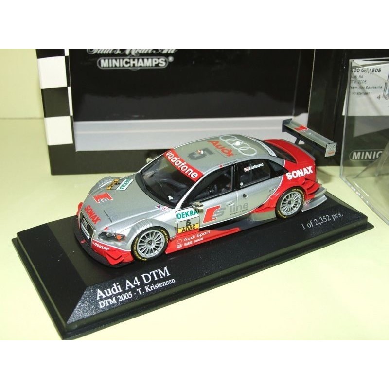 AUDI A4 NÂ°5 DTM 2005 KRISTENSEN MINICHAMPS 1:43