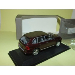 PORSCHE CAYENNE TURBO 955 Bordeaux MINICHAMPS 1:43