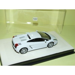 LAMBORGHINI GALLARDO Blanc MINICHAMPS 1:43
