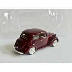 SIMCA 1200 Bordeaux NOREV 1:43 sous coque