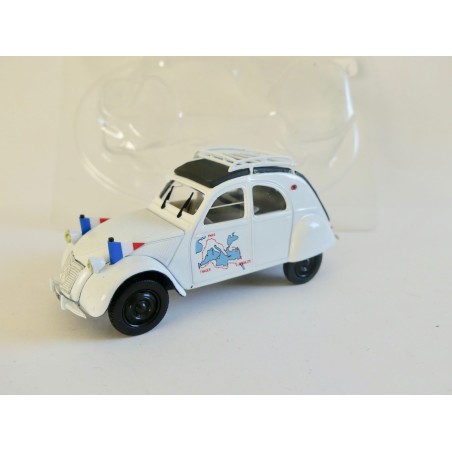 CITROEN 2CV NÂ°086 LA BAROUDEUSE DU TOUR DE MEDITERRANEE 1952 NOREV 1:43 sous coque