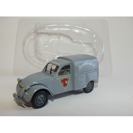 CITROEN 2CV N°116 AZU LA VACHE QUI RIT 1954 NOREV 1:43 sous coque