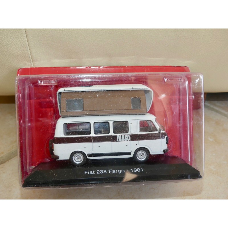 CAMPING CAR FIAT 238 FARGO 1981 HACHETTE 1:43