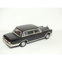 MERCEDES 600 Noir GAMA 1:45 et non 1:43 sans boite