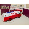 RENAULT FAINEANT CITERNE TOTAL CORGI EX71201 1:50