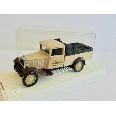 CITROEN C4F CHARBONNIERS ALAZARD Beige SOLIDO 1:43