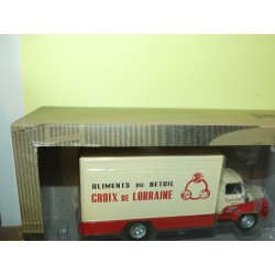 CAMION D'AUTREFOIS N°039 UNIC MZ36 SAVERNE CROIX DE LORRAINE 1961 ALTAYA 1:43