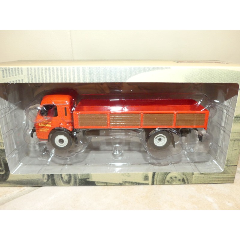 CAMION D'AUTREFOIS N°125 PANHARD MOVIC plateau Ã  ridelles 1948 ALTAYA 1:43