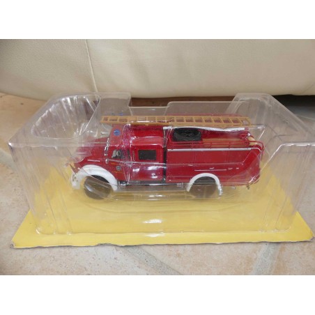 CAMION POMPIERS NÂ°002 TLF 15 MAGIRUS 1954 IXO PRESSE 1:43