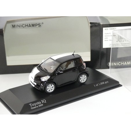 TOYOTA IQ GENVA CAR SHOW 2009 Noir Blanc MINICHAMPS 1:43