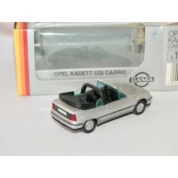 OPEL KADETT GSi CABRIOLET Gris GAMA 1135 1:43