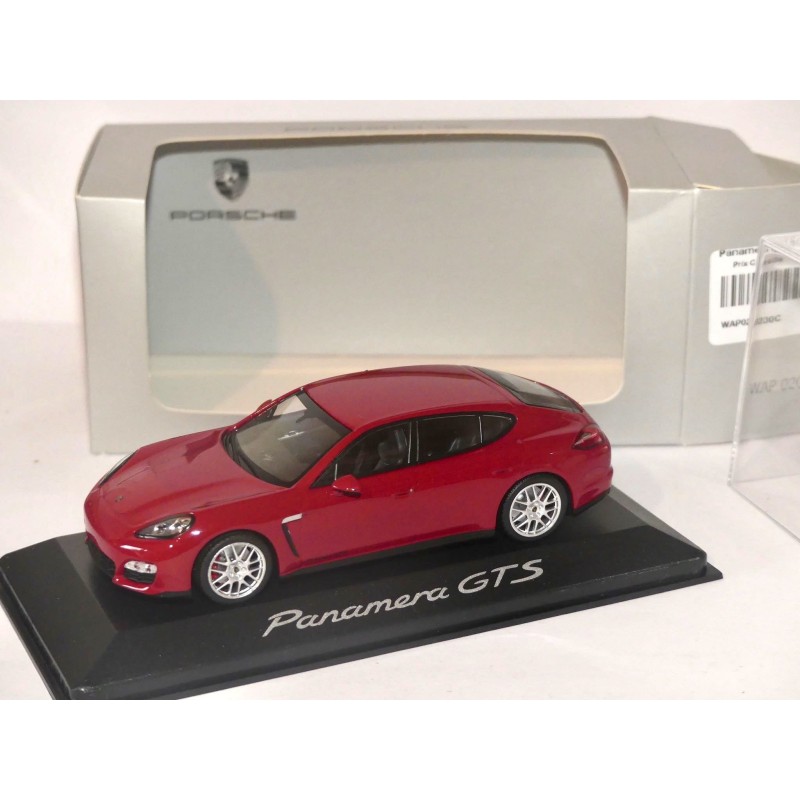 PORSCHE PANAMERA I GTS Rouge MINICHAMPS 1:43