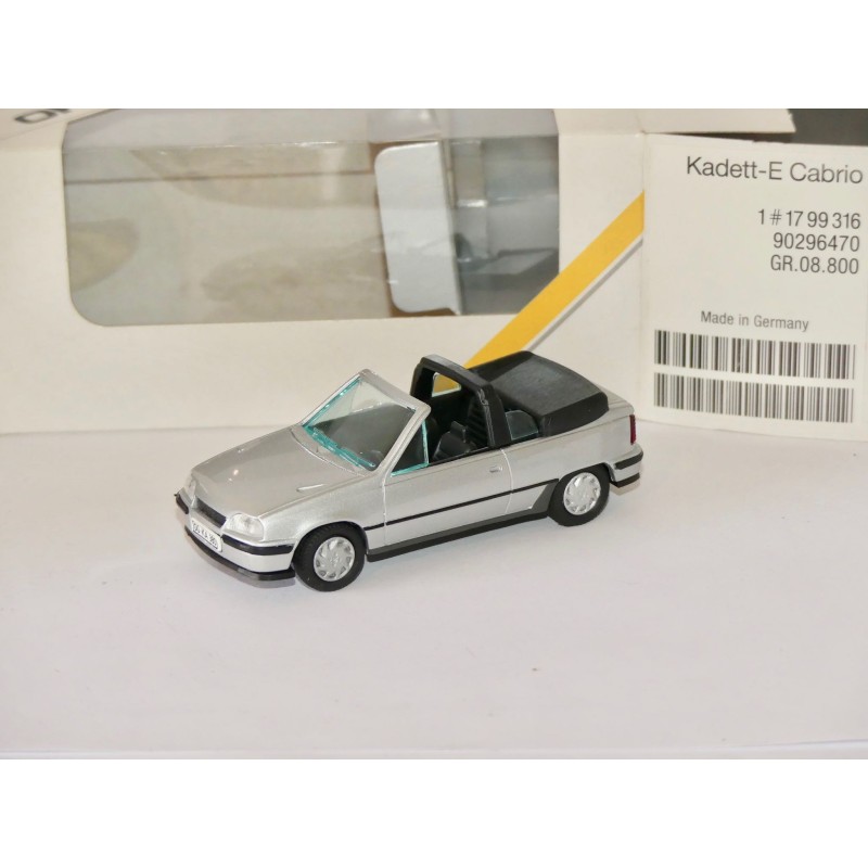 OPEL KADETT E GSi CABRIOLET Gris GAMA 1135 1:43