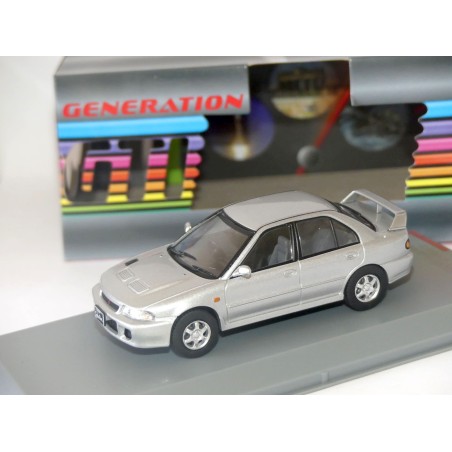 MITSUBISHI LANCER EVO 1 1992 Gris YOUNGTIMER DIECAST CLUB IXO 1:43