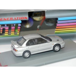 MITSUBISHI LANCER EVO 1 1992 Gris YOUNGTIMER DIECAST CLUB IXO 1:43