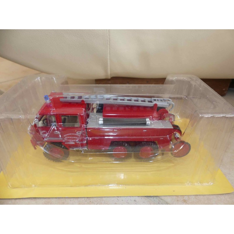 CAMION POMPIERS N°003 BERLIET FF 6x6 1972 FOURGON POMPE IXO PRESSE 1:43