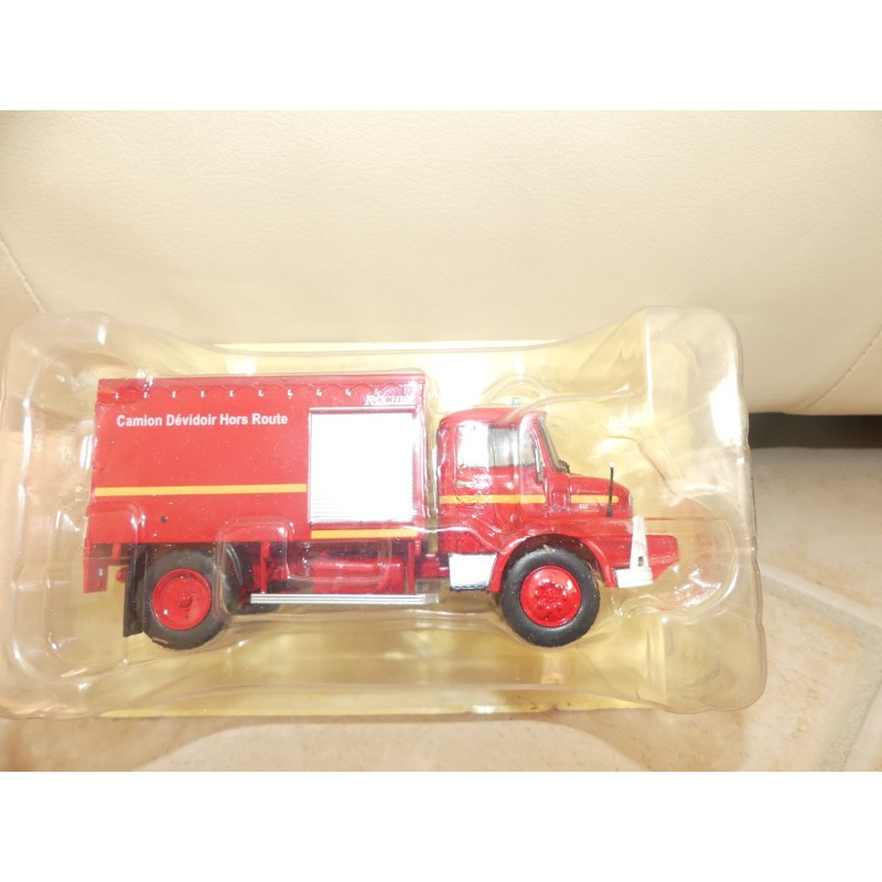 CAMION POMPIERS NÂ°073 MERCEDES LAF 911 Rocher IXO PRESSE 1:43