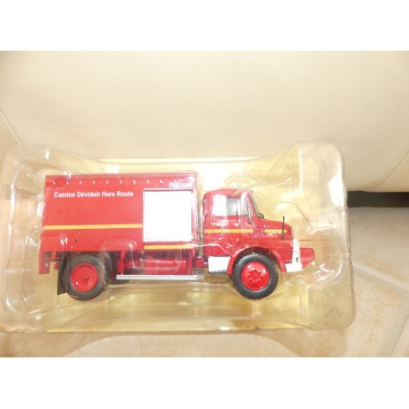 CAMION POMPIERS NÂ°073 MERCEDES LAF 911 Rocher IXO PRESSE 1:43