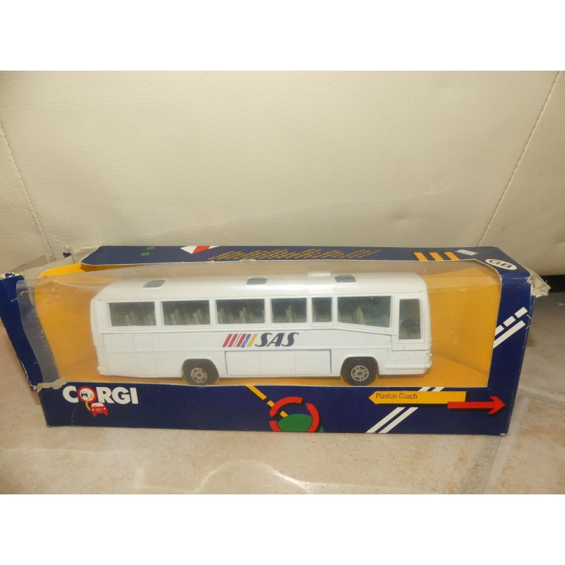 CAR PLAXTON COACH SAS CORGI C772