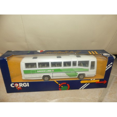 CAR PLAXTON COACH GREEN LINE CORGI 773 vintage 1984