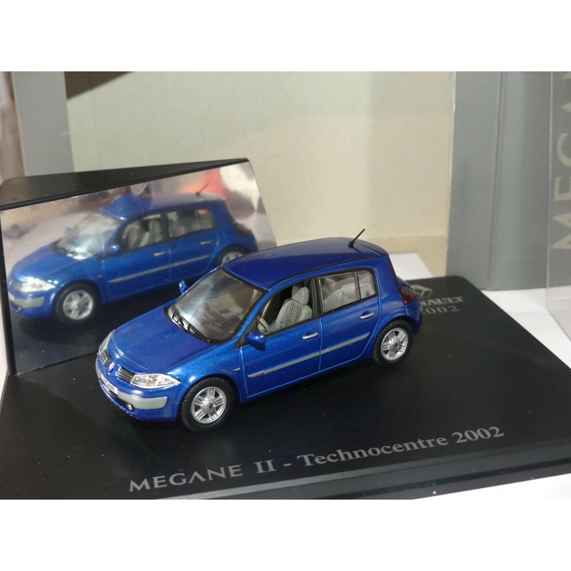 RENAULT MEGANE II PRIVILEGE 2.0 2002 Bleu ELIGOR 1:43